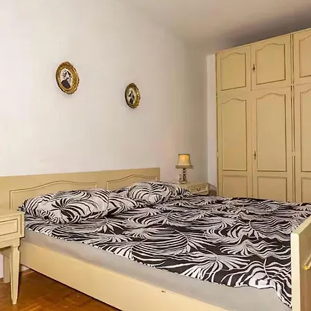 Lejlighed Awesome In With House Sea View Crikvenica
